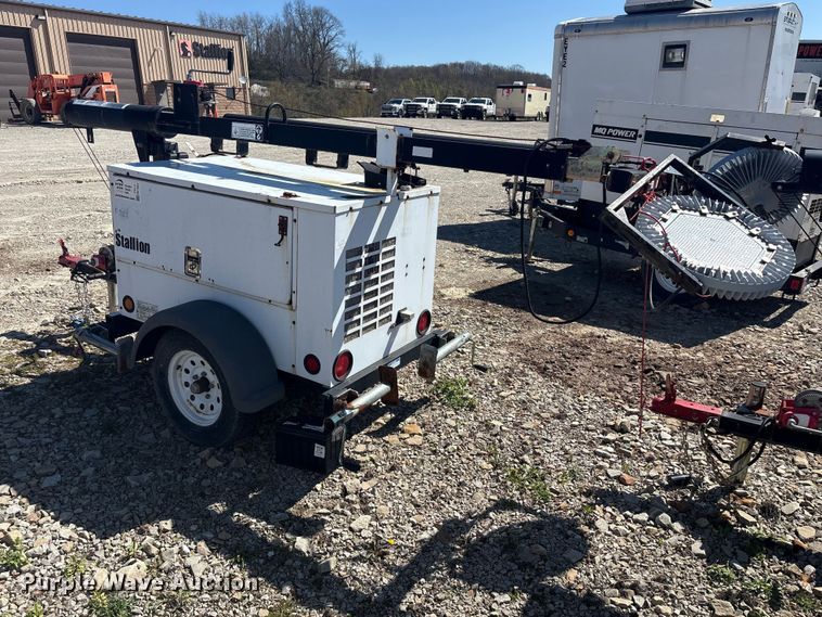 image for item FK1357 2014 Multiquip light plant