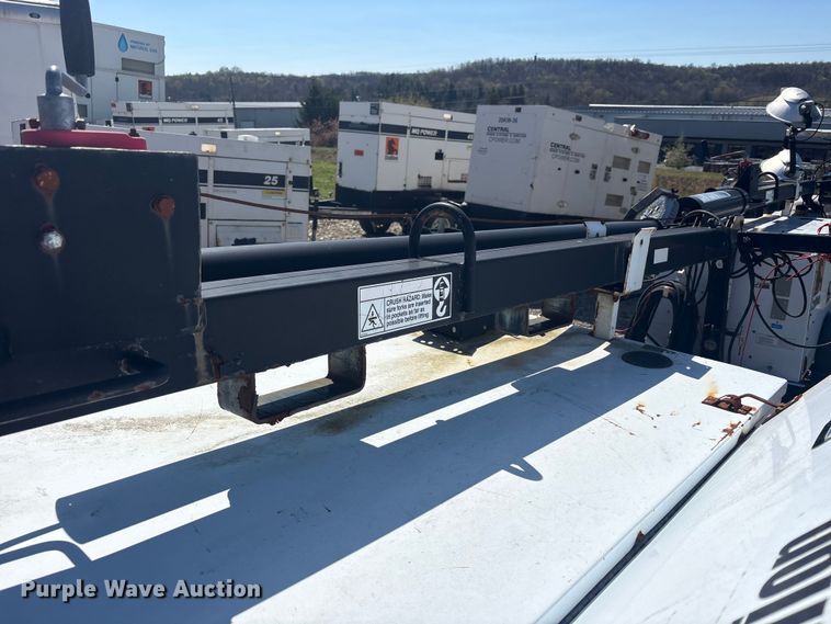 image for item FK1357 2014 Multiquip light plant