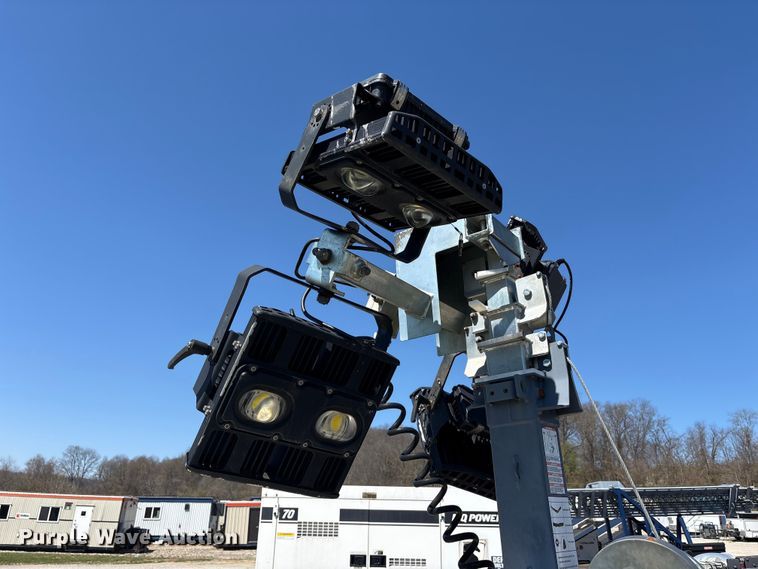image for item FK1359 2017 Atlas Copco V5+ light plant