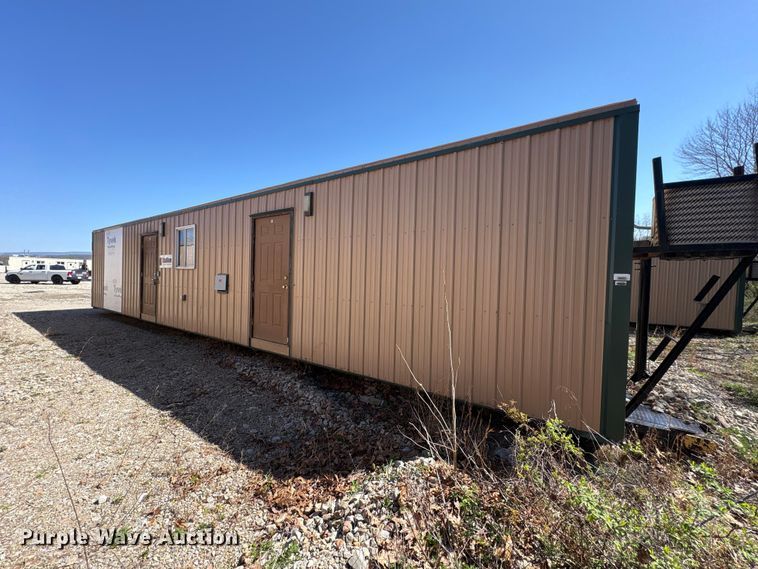 image for item FK1361 Skid mounted living quarters
