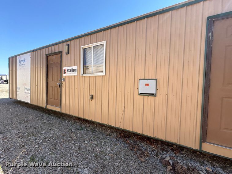 image for item FK1361 Skid mounted living quarters