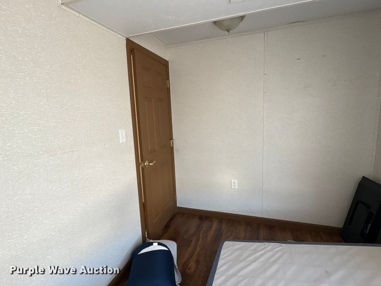image for item FK1361 Skid mounted living quarters
