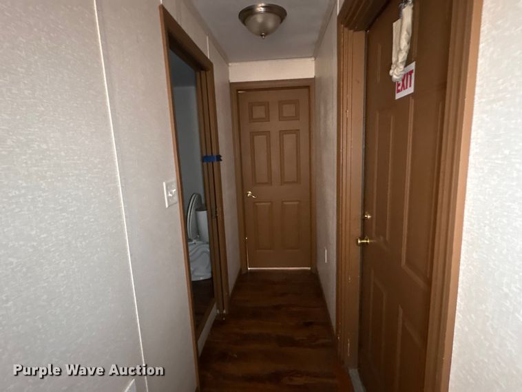 image for item FK1361 Skid mounted living quarters
