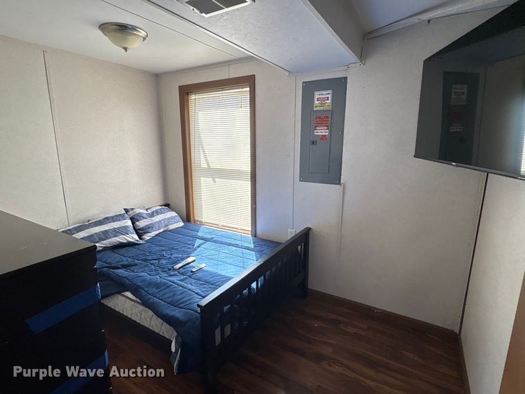 image for item FK1361 Skid mounted living quarters