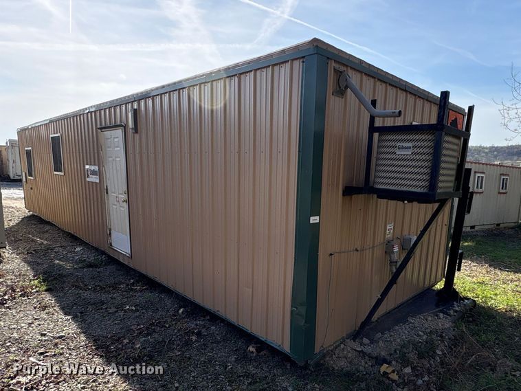 image for item FK1362 Skid mounted living quarters