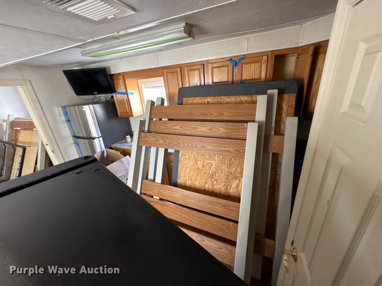 image for item FK1362 Skid mounted living quarters