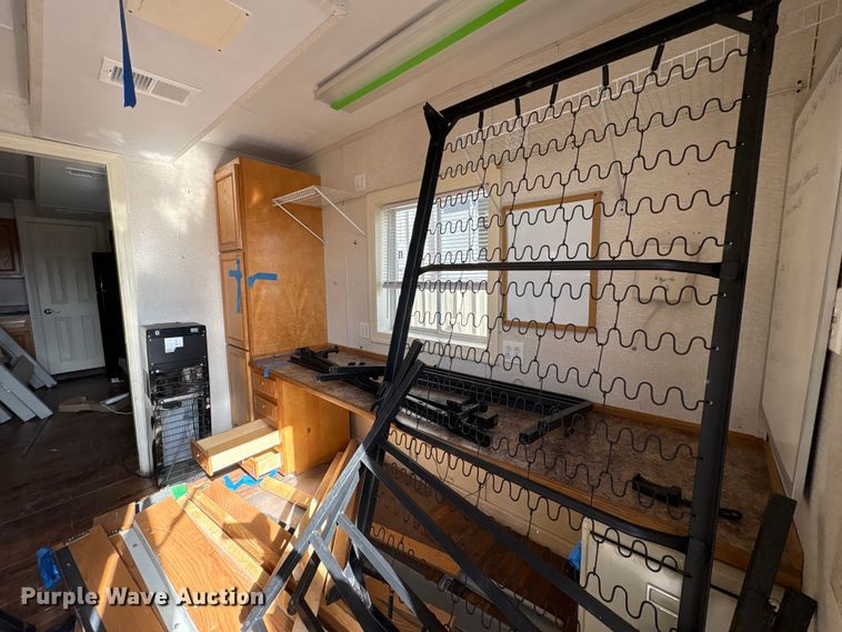 image for item FK1362 Skid mounted living quarters