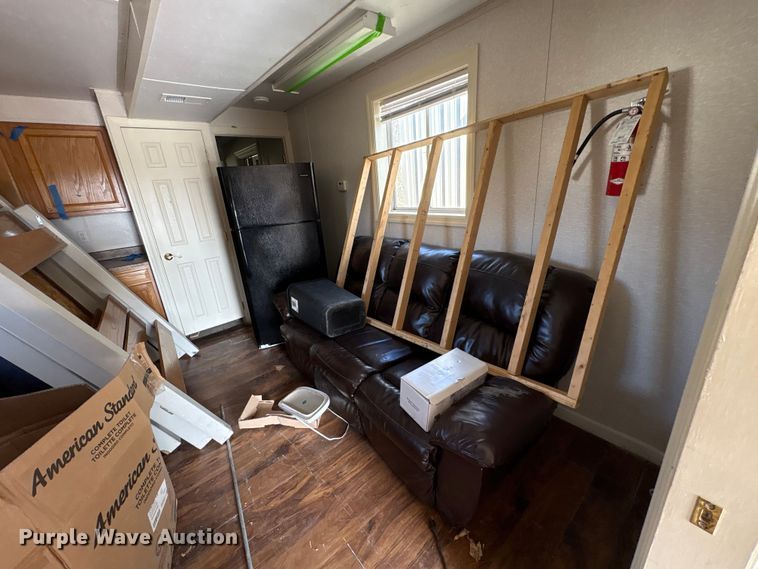 image for item FK1362 Skid mounted living quarters