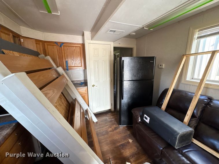 image for item FK1362 Skid mounted living quarters
