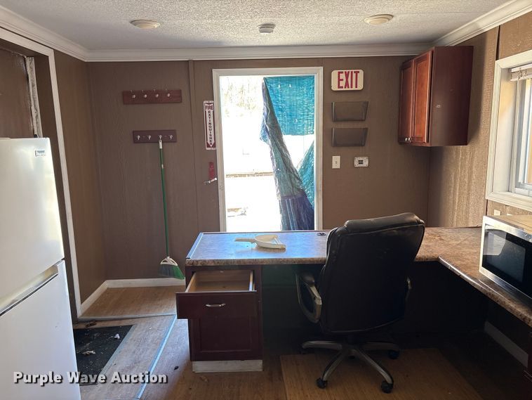 image for item FK1363 Skid mounted office