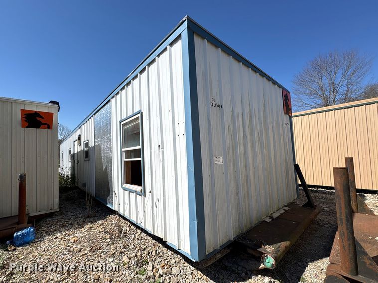 image for item FK1365 Skid mounted living quarters