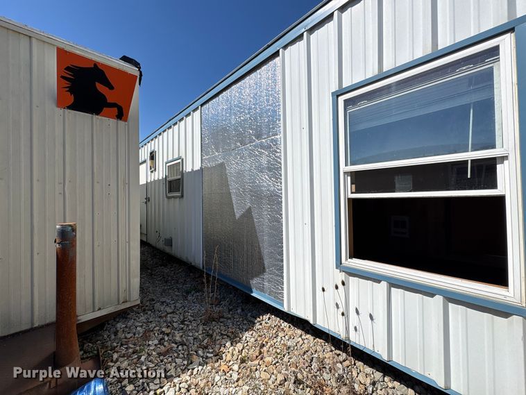 image for item FK1365 Skid mounted living quarters
