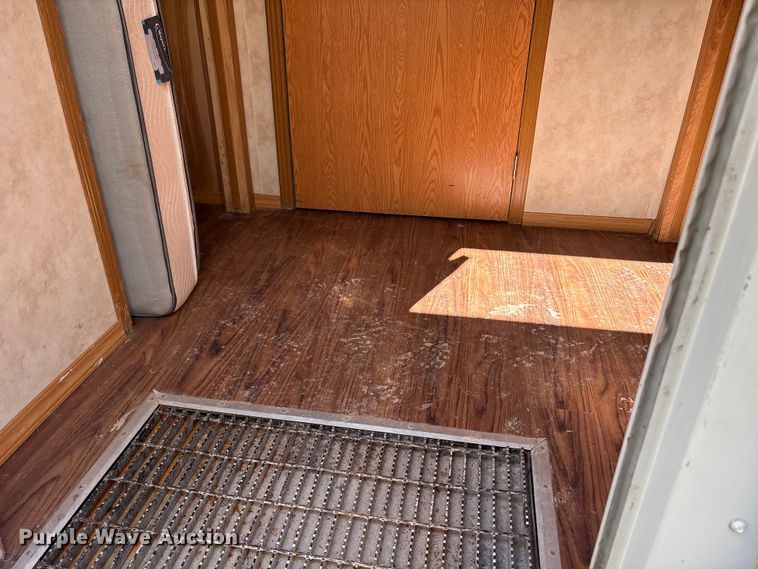 image for item FK1365 Skid mounted living quarters