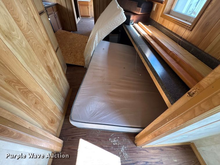 image for item FK1365 Skid mounted living quarters
