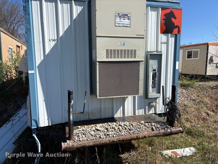 image for item FK1365 Skid mounted living quarters