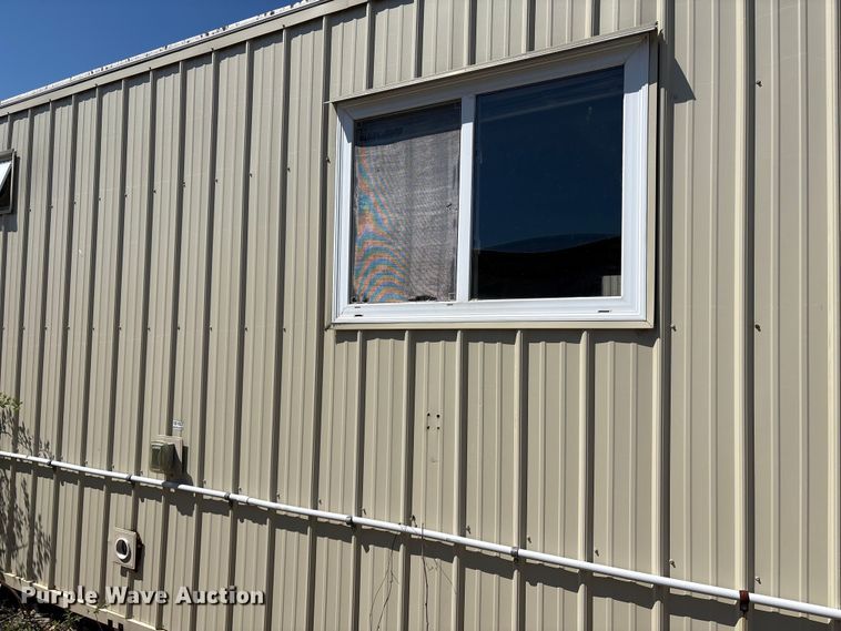 image for item FK1367 Skid mounted living quarters