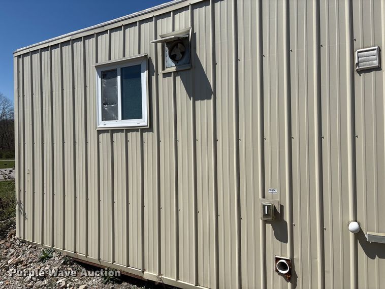image for item FK1367 Skid mounted living quarters