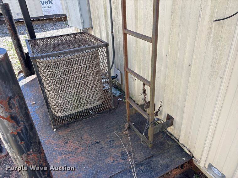 image for item FK1367 Skid mounted living quarters