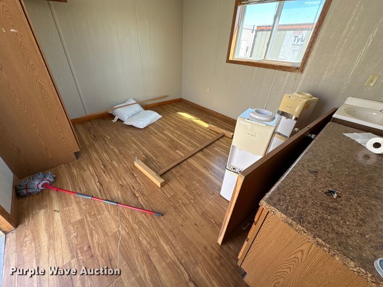 image for item FK1367 Skid mounted living quarters