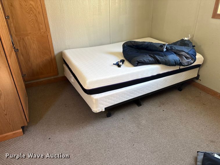 image for item FK1368 Skid mounted living quarters