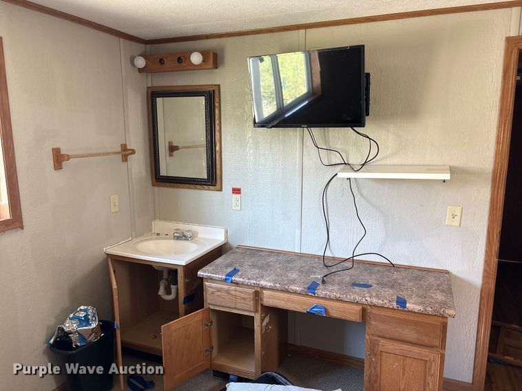 image for item FK1368 Skid mounted living quarters