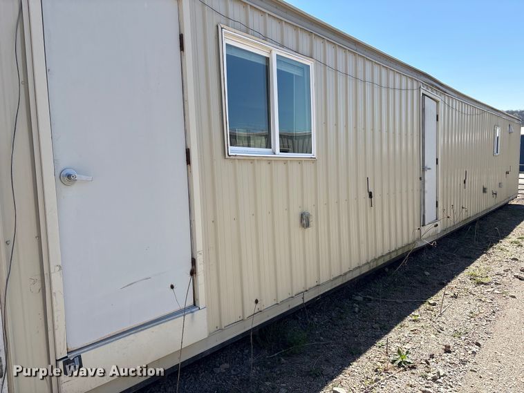 image for item FK1369 Skid mounted office