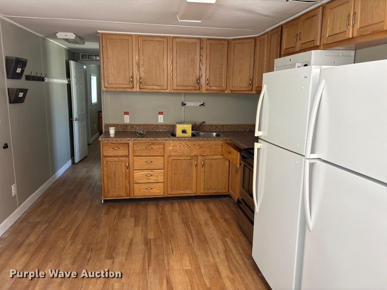 image for item FK1369 Skid mounted office