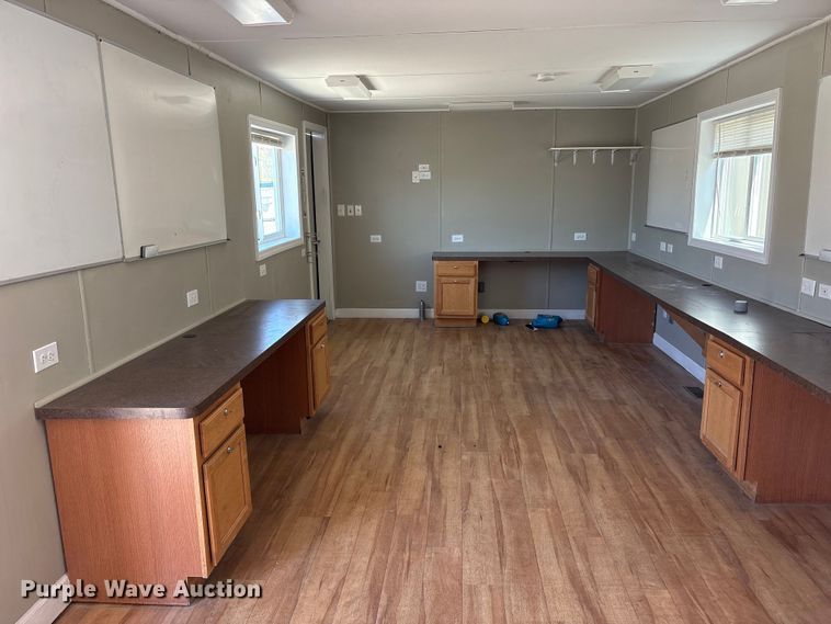 image for item FK1369 Skid mounted office