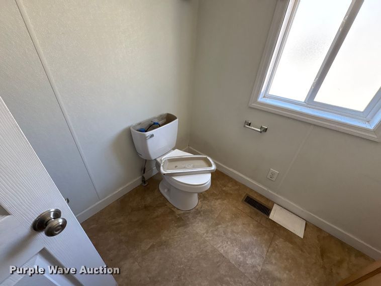 image for item FK1369 Skid mounted office