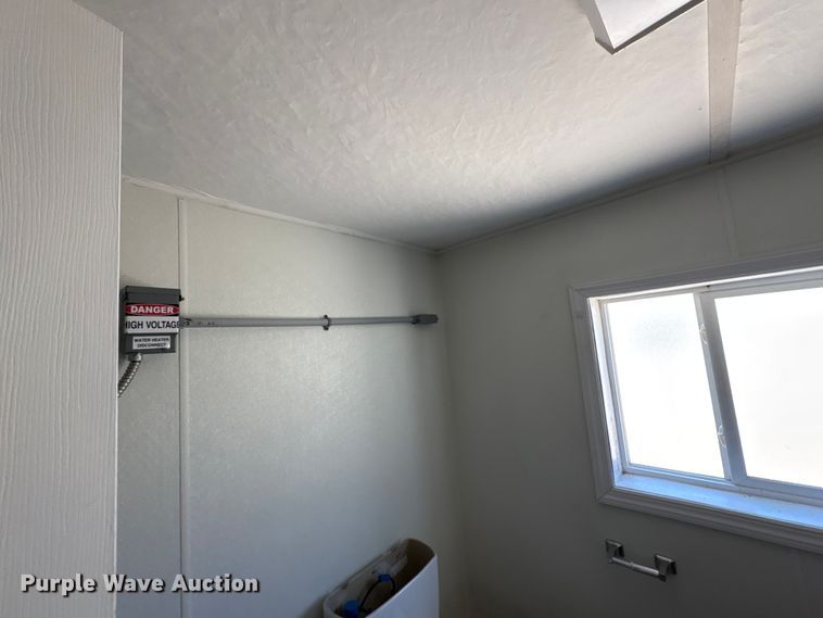 image for item FK1369 Skid mounted office