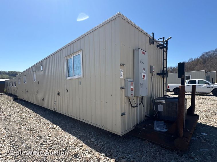 image for item FK1370 Skid mounted living quarters