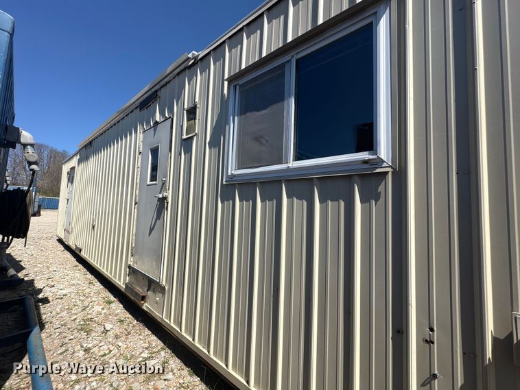 image for item FK1370 Skid mounted living quarters
