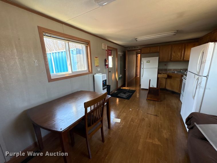 image for item FK1370 Skid mounted living quarters