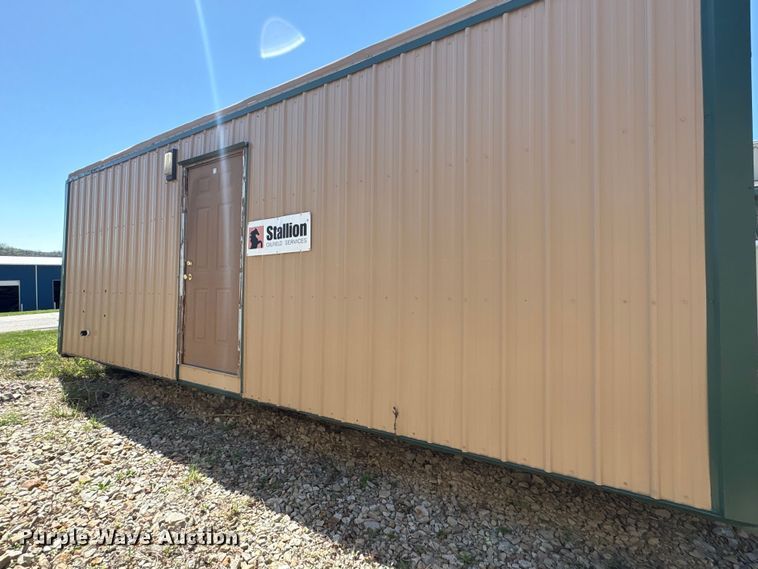 image for item FK1371 Skid mounted office