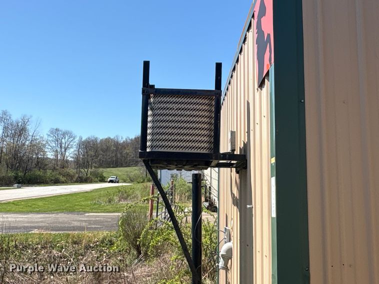 image for item FK1371 Skid mounted office