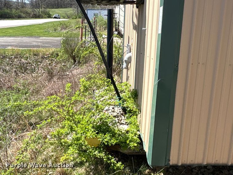 image for item FK1371 Skid mounted office