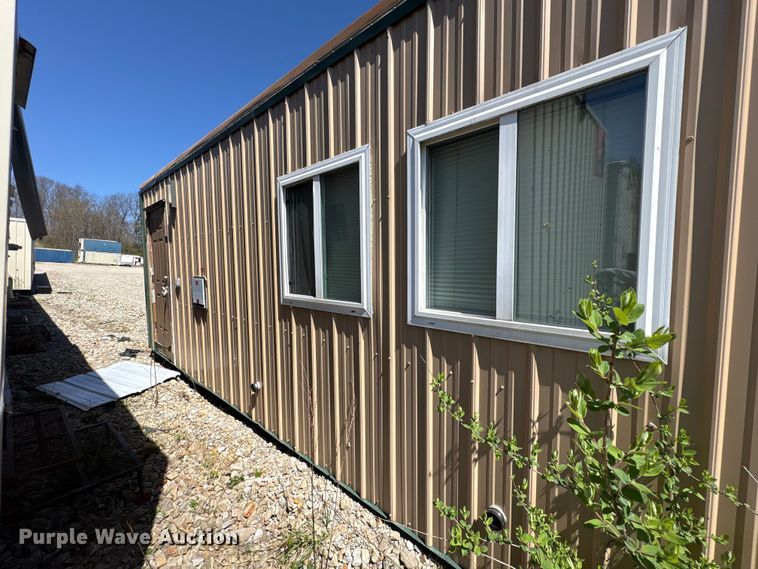 image for item FK1371 Skid mounted office