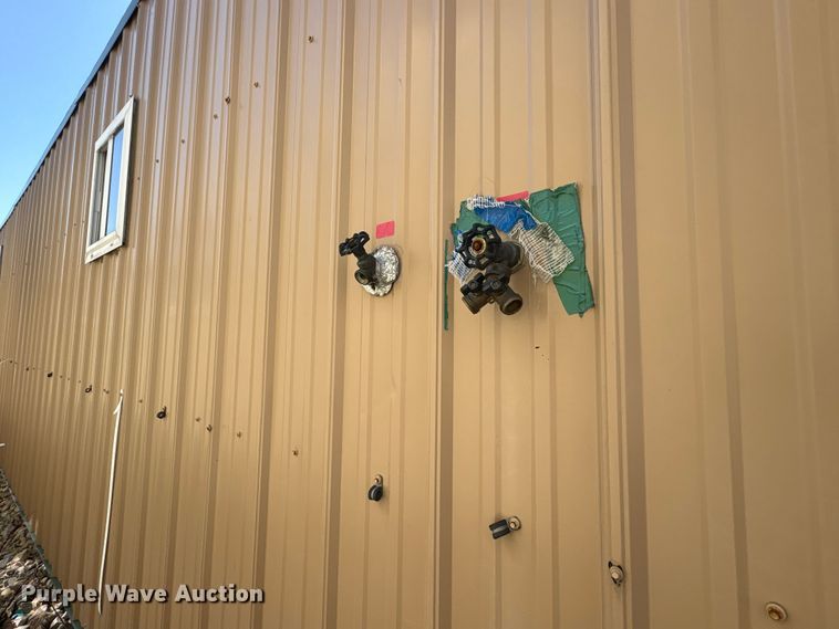 image for item FK1373 Skid mounted living quarters