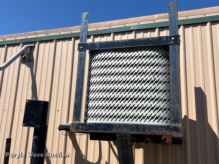 image for item FK1373 Skid mounted living quarters