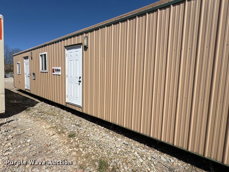 image for item FK1373 Skid mounted living quarters