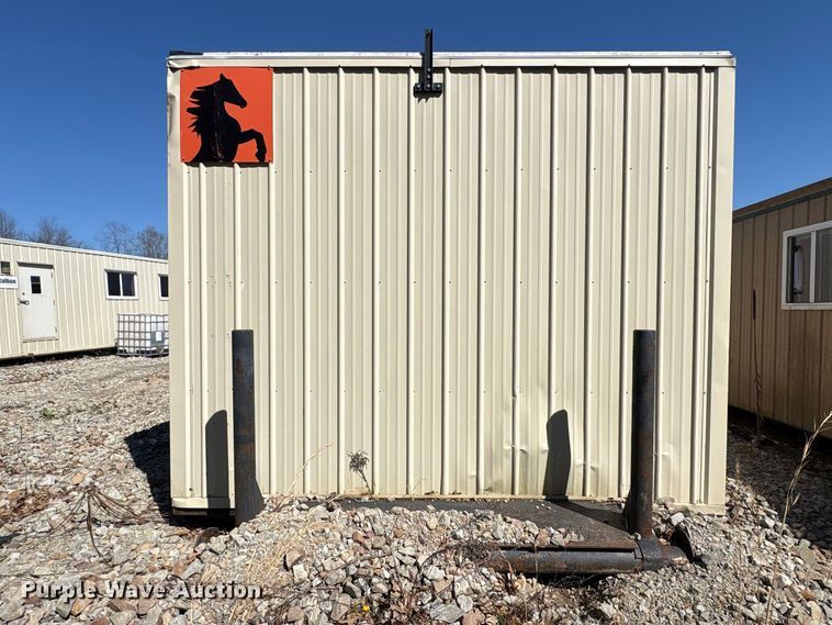 image for item FK1374 Skid mounted living quarters