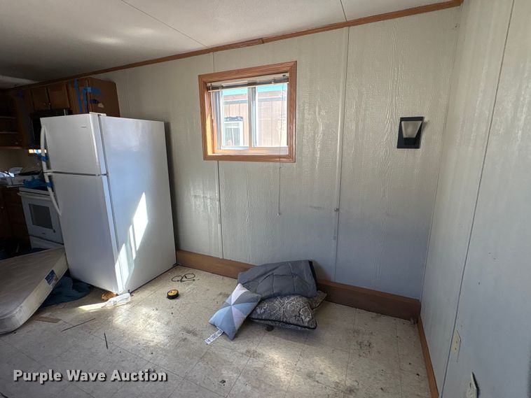 image for item FK1374 Skid mounted living quarters