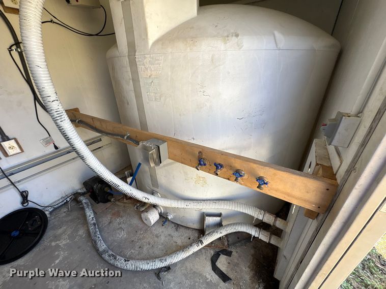 image for item FK1380 Potable water container