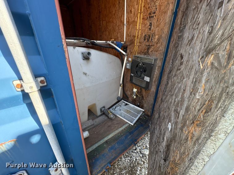 image for item FK1381 Mobile restroom