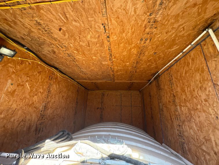 image for item FK1381 Mobile restroom