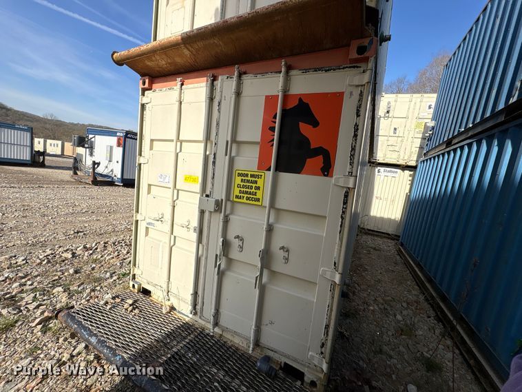 image for item FK1382 Water tank container