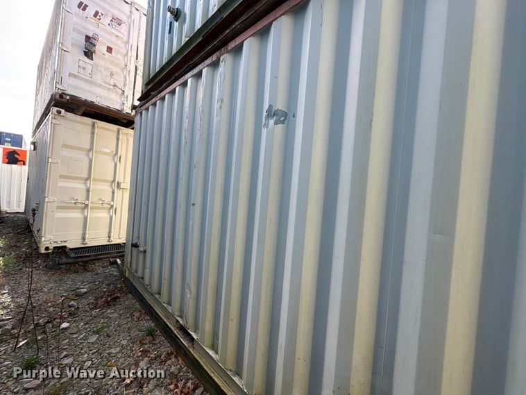 image for item FK1382 Water tank container