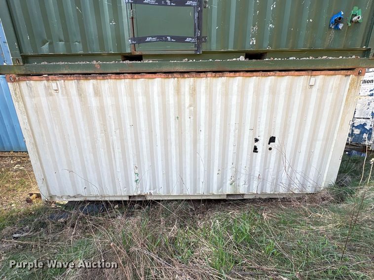 image for item FK1383 Water tank container
