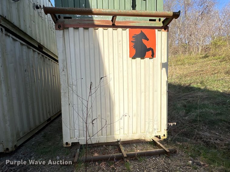 image for item FK1383 Water tank container