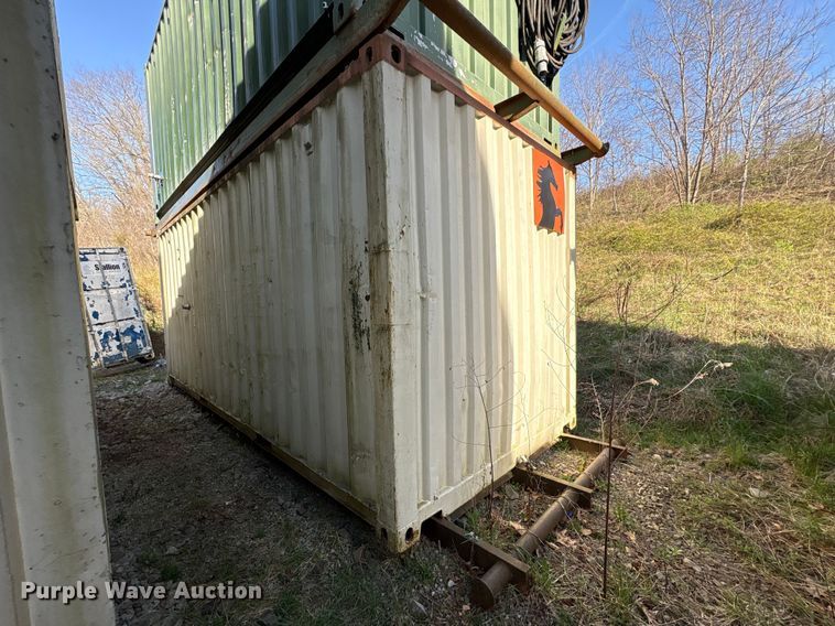 image for item FK1383 Water tank container